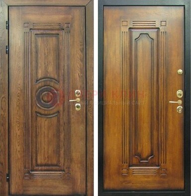 Коричневая металлическая дверь с массивом дуба с рисунком ДМД-10 в Орехово-Зуево