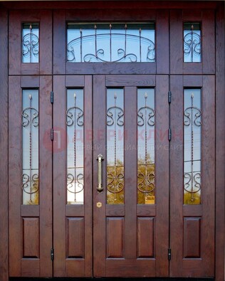 Парадная дверь с прямоугольными стеклянными вставками ДПР-5 для частного дома в Орехово-Зуево