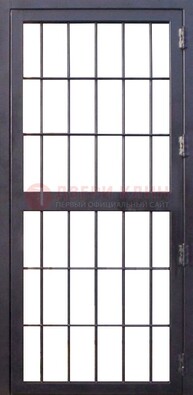 Темная стальная решетчатая дверь ДР-34 в Краснознаменске